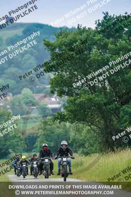 Vintage motorcycle club;eventdigitalimages;no limits trackdays;peter wileman photography;vintage motocycles;vmcc banbury run photographs